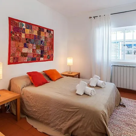 Sleeps 12 Pool Wifi Villa